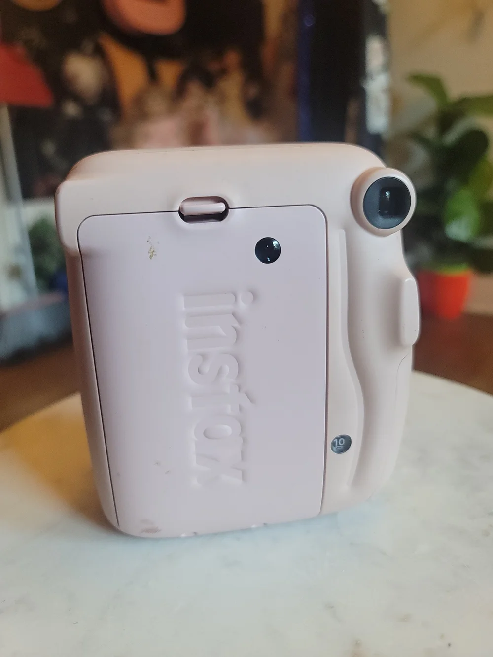 Fujifilm Instax Mini 11 Instant Camera - Blush Pink